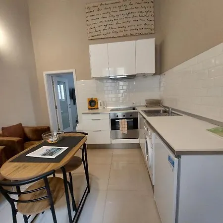 Central & Cozy - 1 Bedroom Apartment La Valette Extérieur photo