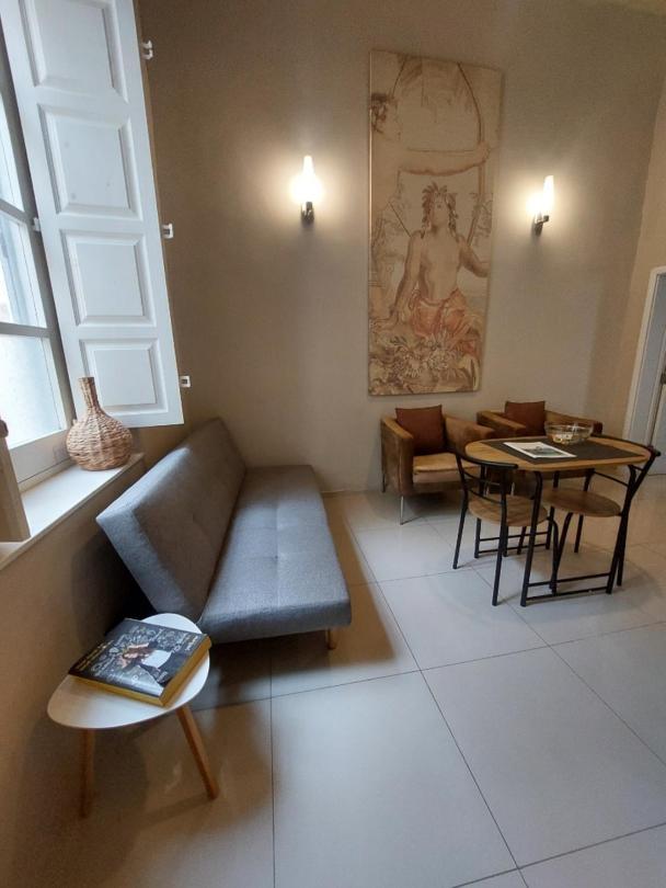 & Cozy - 1 Bedroom Appartement La Valette